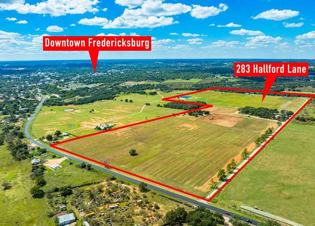 Property at 283-A Hallford Ln, Fredericksburg, TX 78624