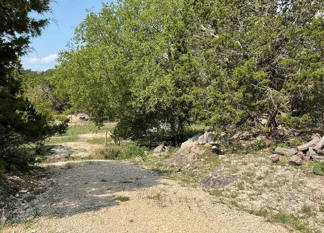 Property at 313 Elm Pass 2 Rd, Center Point, TX 78010, 3 beds, 2.5 baths