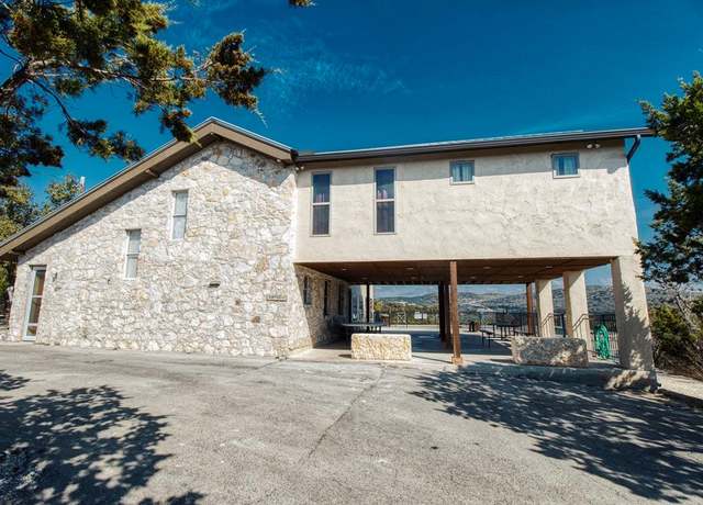 Property at 190 Bluebonnet Dr, Concan, TX 78838, 4 beds, 4 baths