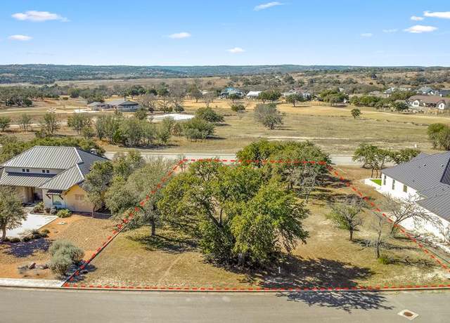 Property at 1004 Cielo Dr, Kerrville, TX 78028