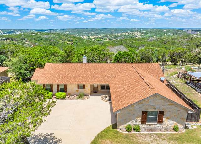 Property at 246 Wood Trl, Kerrville, TX 78028, 3 beds, 3 baths