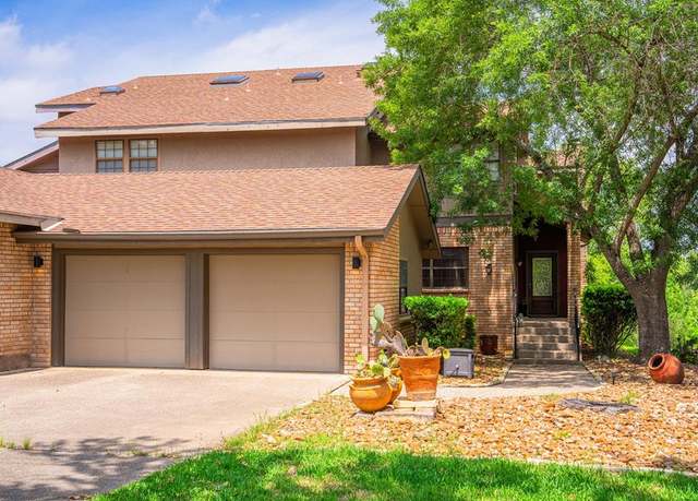 Property at 2220 Rock Creek Dr, Kerrville, TX 78028, 3 beds, 3.5 baths