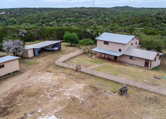 Property at 402 Mary Ruth Rd, Kerrville, TX 78028, 3 beds, 2.5 baths