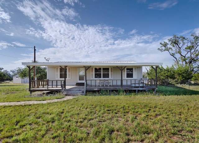 Property at 68 Rolling Oaks Dr, Harper, TX 78631, 3 beds, 2 baths