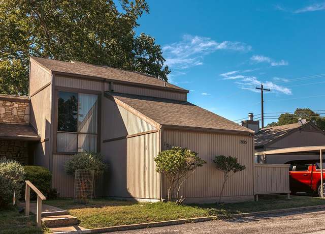 Property at 1905 N West Ln, Kerrville, TX 78028, 2 beds, 2 baths