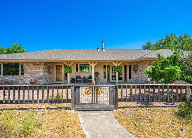 Property at 113 Indian Blf, Kerrville, TX 78028, 4 beds, 3 baths
