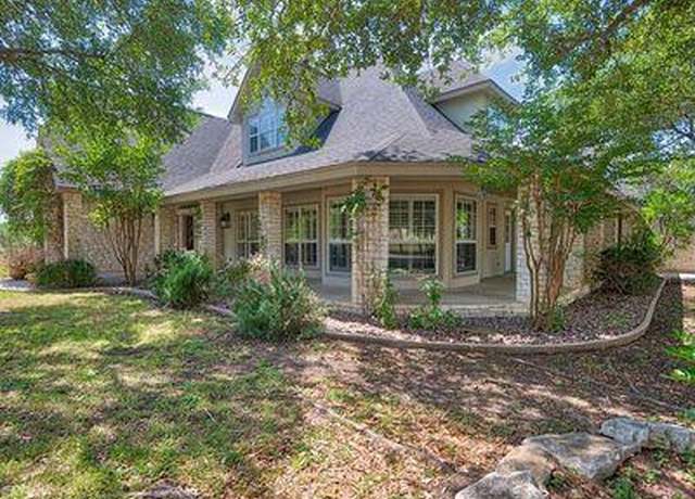 Property at 335 Saddle Club Dr, Kerrville, TX 78028, 4 beds, 4 baths