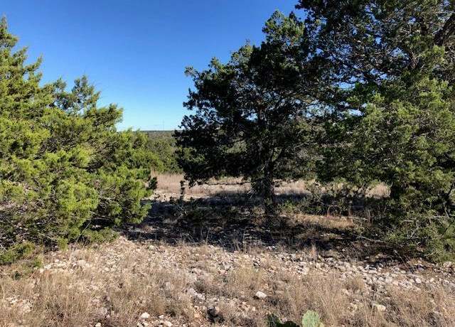Property at 1915 S Saddlewood Blvd, Kerrville, TX 78028