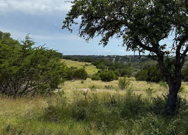 Property at 123 Mcvea Woods Rd, Kerrville, TX 78028