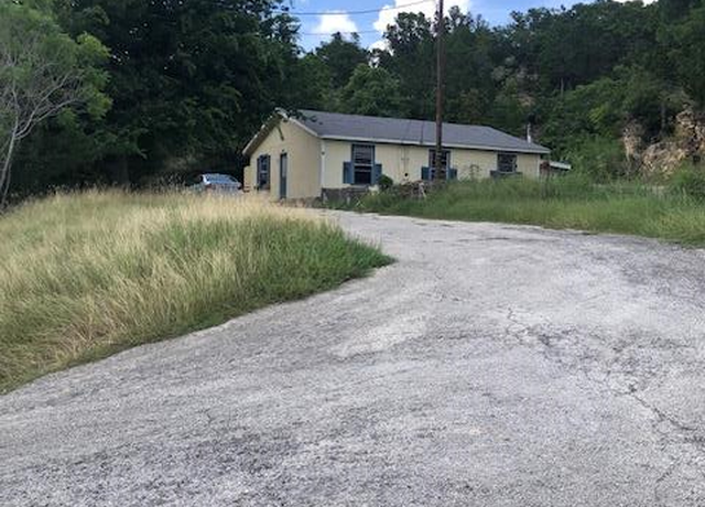 Property at 260 Kerrville South Dr, Kerrville, TX 78028