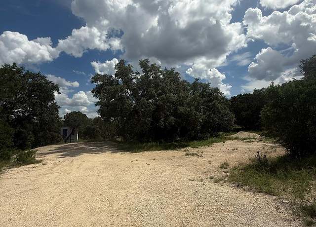 Property at 197 Rainbow Dr, Lakehills, TX 78063