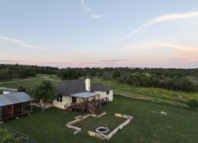 Property at 275 Starview Rd, Fredericksburg, TX 78624