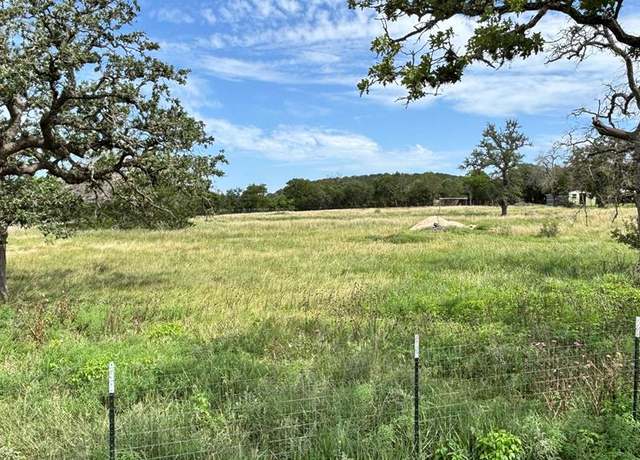 Property at 371 S Camino Real Rd, Kerrville, TX 78028