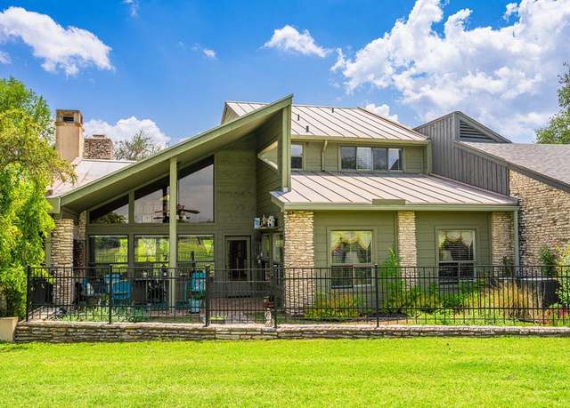 Property at 664 Oakland Hills Ln, Kerrville, TX 78028, 3 beds, 3.5 baths