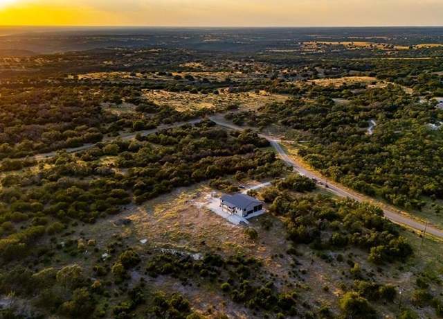 Property at 141 Gold Rush Trl, Ingram, TX 78025, 3 beds, 3 baths