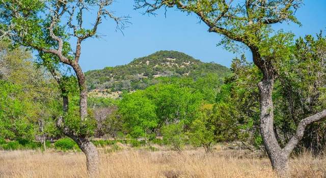 Photo of 185 Coldwater Dr, Center Point, TX 78010