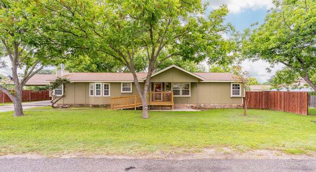 Photo of 122 Cedar Dr, Ingram, TX 78028