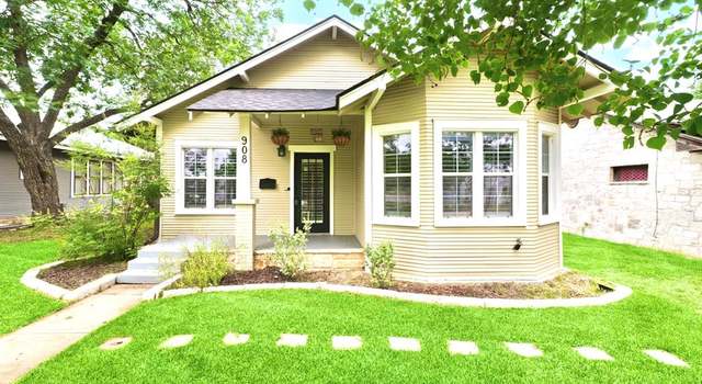 Photo of 908 Myrta St, Kerrville, TX 78028
