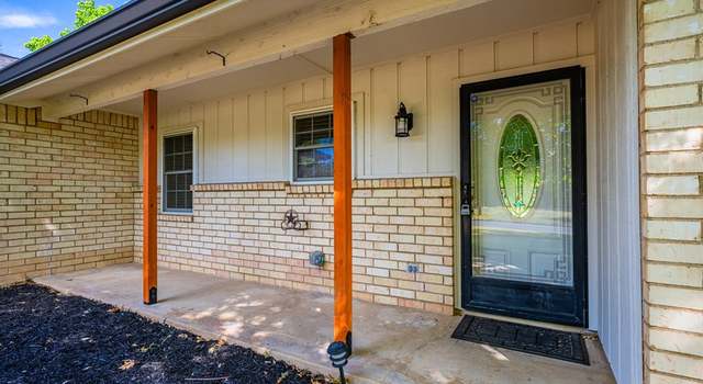 Photo of 214 Skyview Dr, Kerrville, TX 78028