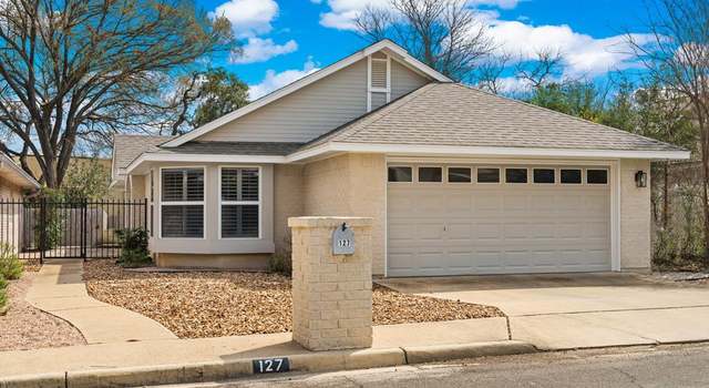 Photo of 127 Terrace Ln, Kerrville, TX 78028