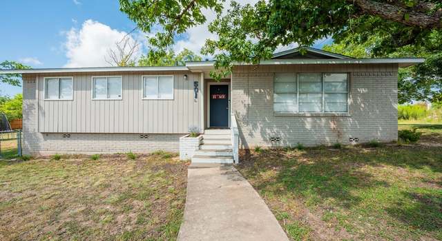 Photo of 501 Fawn Dr, Kerrville, TX 78028