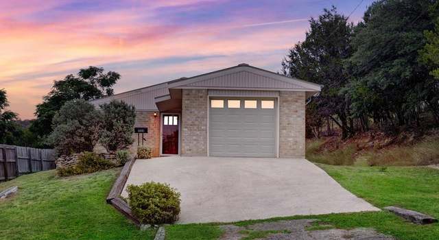 Photo of 1504 5th St, Kerrville, TX 78028