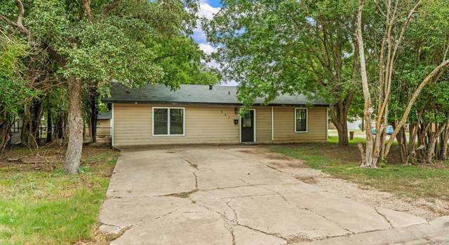 Photo of 901 Ford St, Kerrville, TX 78028