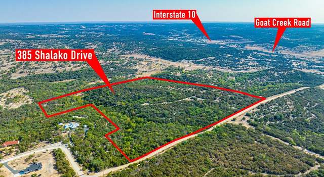 Photo of 385 W Shalako Dr, Kerrville, TX 78028