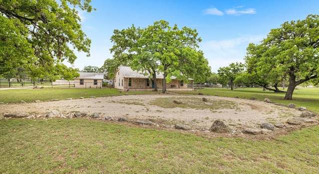 Photo of 180 Orchard Park Blvd, Medina, TX 78005