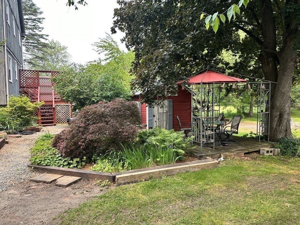 47 Newbury Ave, East Longmeadow, MA 01028 MLS 73121017 Redfin