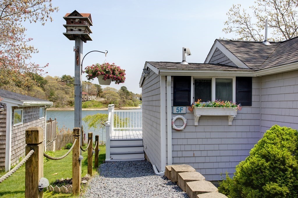 5 Hideaway Rd Unit F, Bourne, MA 02532 MLS 73112221 Redfin