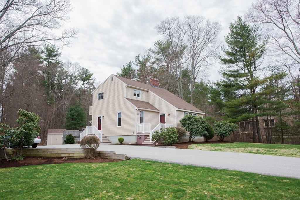 101 Lexington St, Hanson, MA 02341, MLS# 73040959