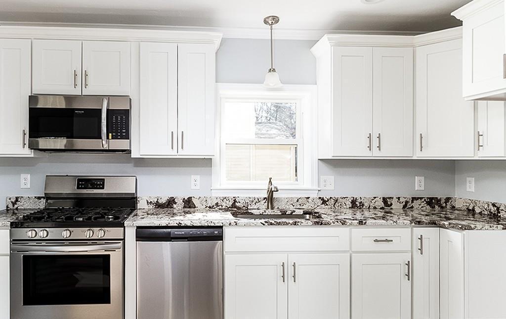 166 Wareham St Middleboro Ma 02346 Mls 72618237 Redfin