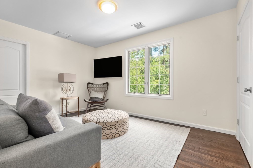 381 South St, Needham, MA 02492 MLS 73128499 Redfin