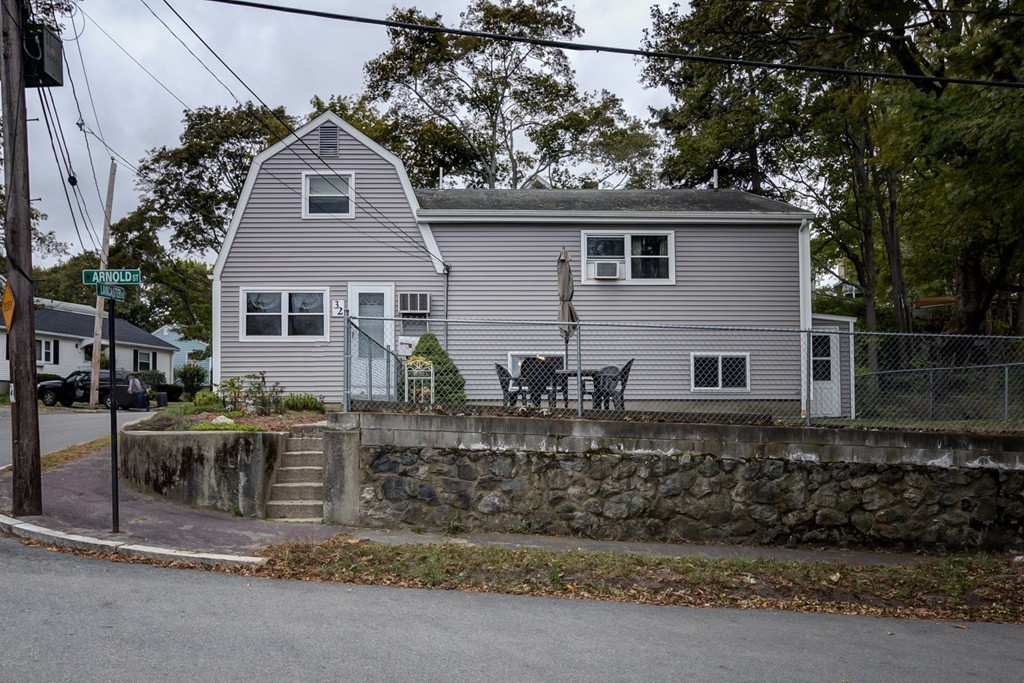 32 Arnold St Arlington MA 02476 Redfin 32 Arnold St Arlington MA 02476 Redfin