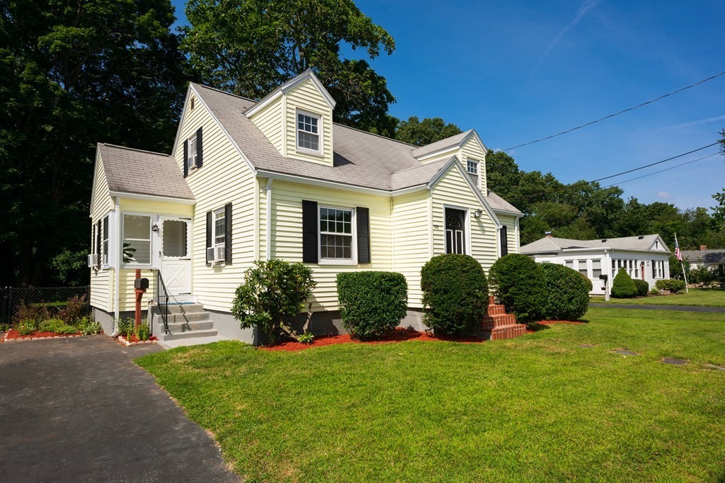 352 Pine St, Holbrook, MA 02343 MLS 72883587 Redfin