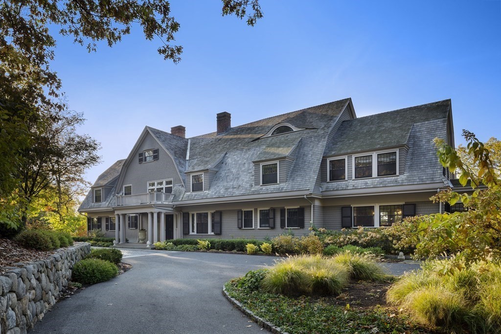 235 Nashawtuc Rd, Concord, MA 01742 | Redfin