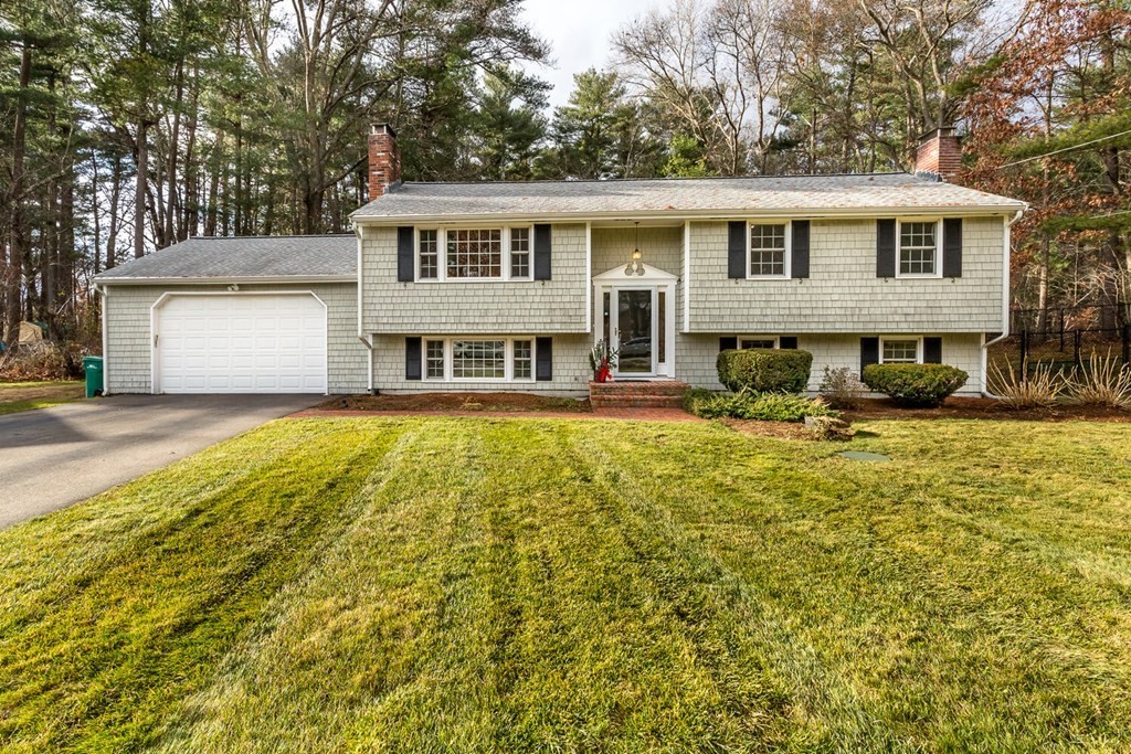 24 Lawndale Rd, Mansfield, MA 02048 | MLS# 73185670 | Redfin