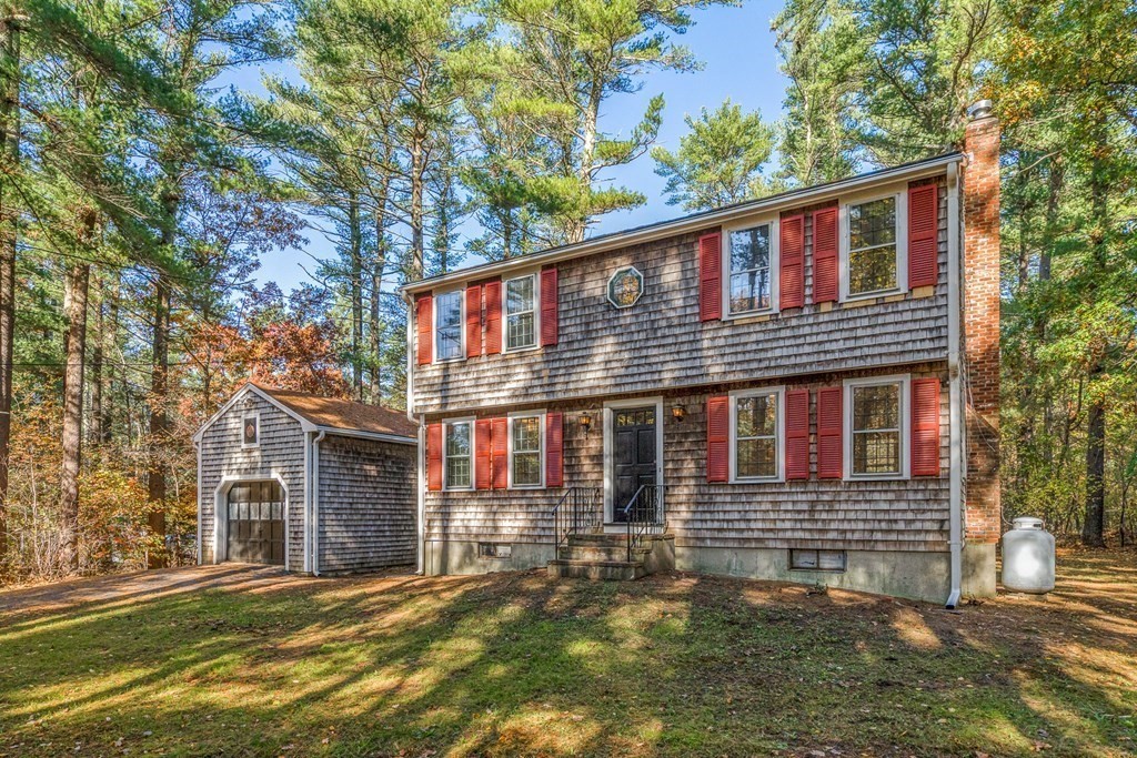 813 Temple St, Duxbury, MA 02332 MLS 73056683 Redfin