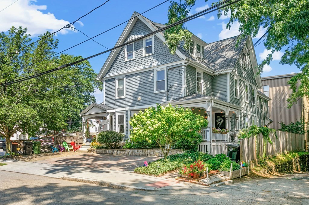 42 Maple St 42, Watertown, MA 02472 MLS 73028743 Redfin