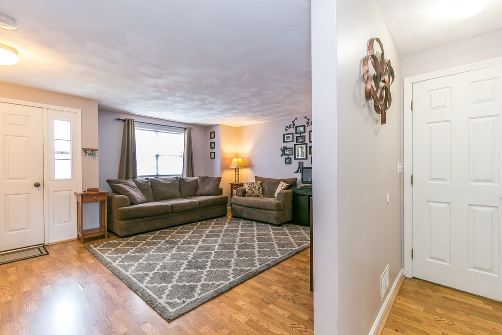 34 Lowell Rd 15, Pepperell, MA 01463 MLS 72376807 Redfin