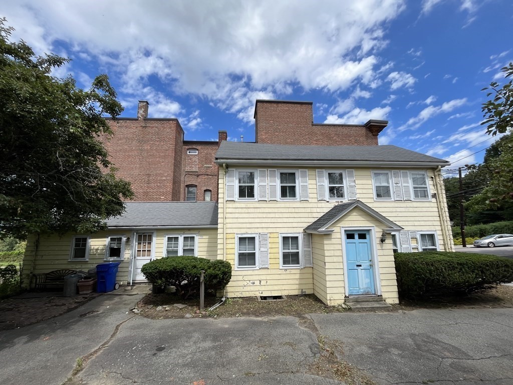 981 Chestnut St, Newton, MA 02464 | MLS# 73147811 | Redfin