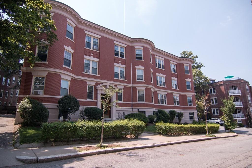 22 Garrison Rd 6, Brookline, MA 02445 MLS 72543821 Redfin