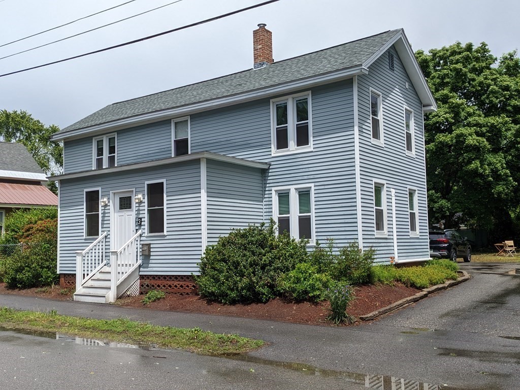 3 Spruce St, Concord, NH 03301 | MLS# 73125840 | Redfin