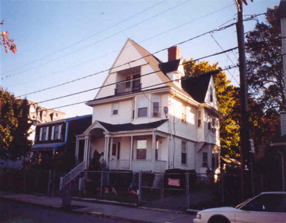 82 NEWHALL, Lynn, MA 01902 MLS 30661846 Redfin