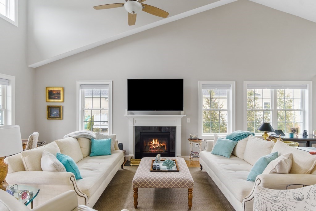 2 Bailey Brook Ct #2 Middletown RI 02840 Redfin 2 Bailey Brook Ct #2 Middletown RI 02840 Redfin