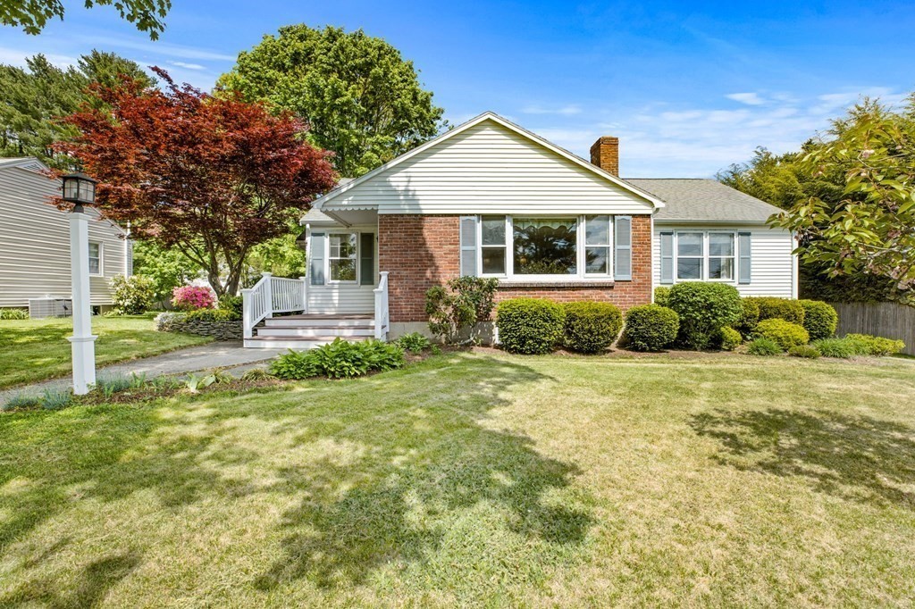 12 Legion St Canton Ma 02021 Mls 72833925 Redfin