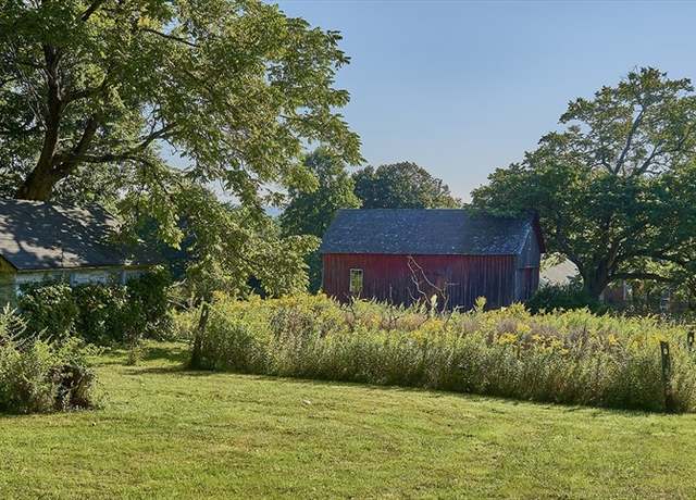 Property at 17 East St, Stockbridge, MA 01262, 4 beds, 3 baths