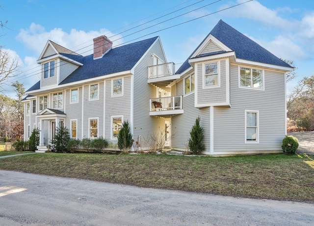 Property at 99 The Blvd, Edgartown, MA 02539, 3 beds, 4 baths