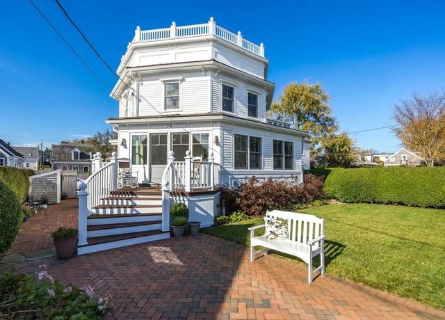 Property at 74 Commercial St, Provincetown, MA 02657, 6 beds, 5 baths